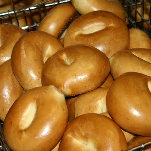 Simply plain bagels! Wholy Bagel - best bagels in Austin. One of the best bagel shops in America. Scratch made New York style bagels.