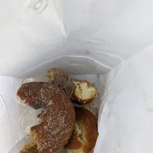 White Chocolate Pistachio, Cinnamon Sugar, Vanilla Coconut - all tasted similar