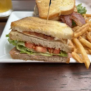 Mile High Club Sandwich w/fries.