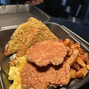 Captain Crunch French Toast With Scrambled Eggs, homestyle potatoes and chicken sausage!!!!