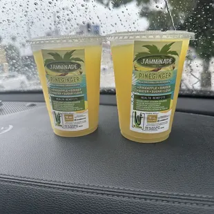 Pineapple ginger juice