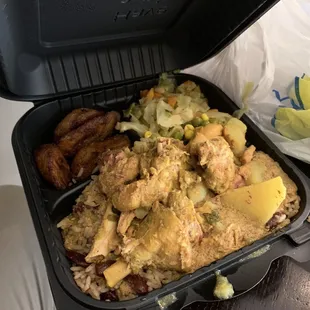 food, chicken wings and fried chicken