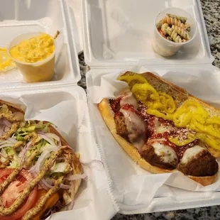 Hecate with Mac n cheese and the meatball with pasta salad. Both were fantastic! We highly recommend trying it. You&apos;ll love it