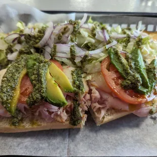 LETO sandwich, spicy pesto