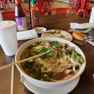 noodle dish, ramen and noodles, noodle soup, ramen, food, noodles