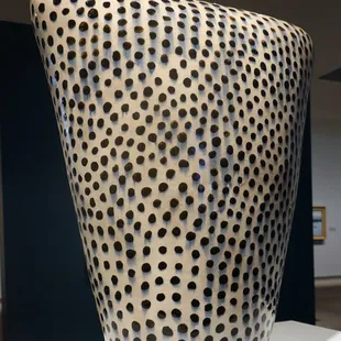 Jun Kaneko; Two Triangle Dango; 1996; stoneware