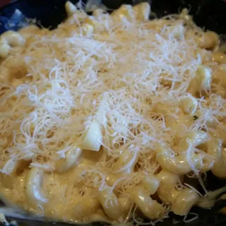 Mac and Cheese Magnifico