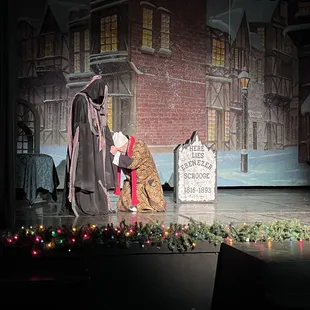 A Christmas Carol - MainStage Production