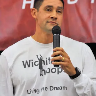 NLHA Director and former WSU star, Jason Perez!
