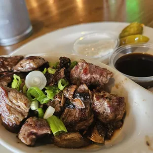 Steak and mushroom yumminess