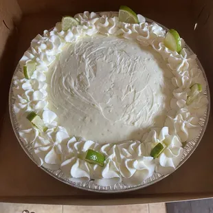 Keto key lime cheesecake - pretty and delicious!