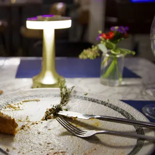 Thanksgiving dinner was phenomenal... I stopped short of licking my plate