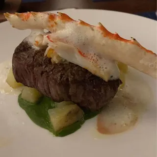 Petite Filet & King Crab