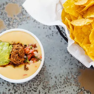 CHIPS & WICKED QUESO
