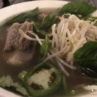 Oxtail Tenderloin Steak Pho