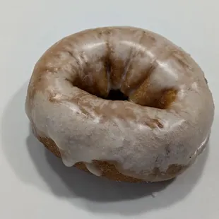 @endoedibles on Instagram 10/4/24  Glazed Buttermilk Cake Donut