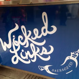 a sign that says wicked links