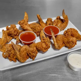 poultry, fried chicken wings, chicken wings and fried chicken, chicken, fried chicken, food, chicken wings, bbq wings, bbq chicken