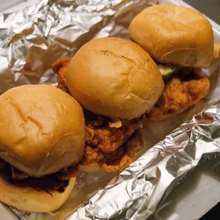 Hot Chicken Sliders