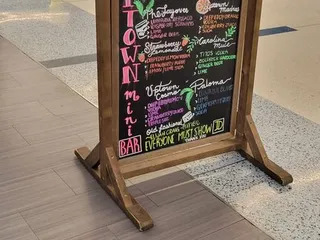 Uptown Bar &  Lounge