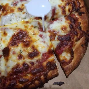 Pepperoni pizza