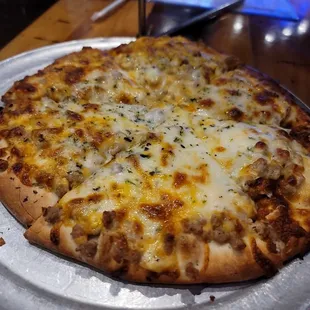 Pizza week - cheeseburger pizza