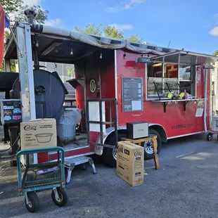 a red food truck