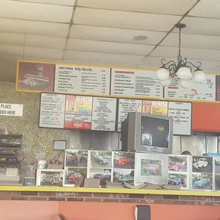 A look around the restaurant.