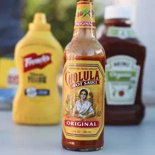 a hot sauce and ketchup