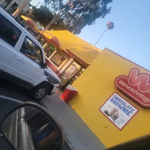 University wienerschnitzel