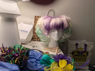 Fifi’s Custom Wigs