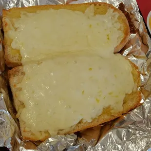 Garlic Cheese Bread $3.99