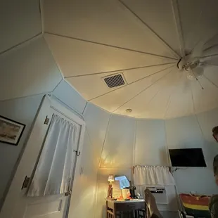 Wonderful quirky teepee room:) Sleeping 'outside the box'!