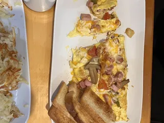 Edie Mae's Eatery
