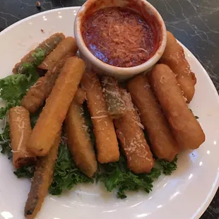 Fried Zucchini and mozzarella