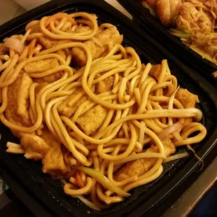 Tofu Lo Mein