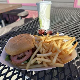 Bacon cheeseburger with fries