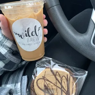 Vanilla almond milk latte &amp; buckeye cookie