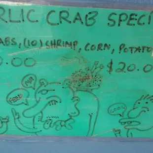 Garlic crab special with 5 blue crabs, 10 shrimp, corn on the cob and potatoes