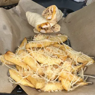 Wild wrap without the lettuce, pico de gallo and avocado. Only has blackened seasoned chicken, cheddar cheese and chipotle ranch.