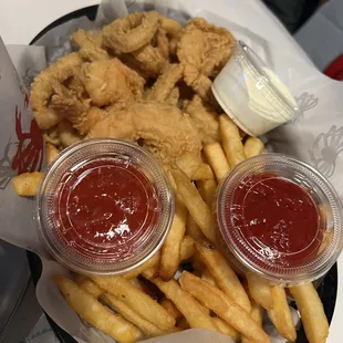 8 Piece Fried Shrimp Basket