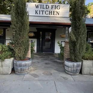 The front of the restaurant:)