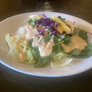 Tasty and refreshing salad with a yum yum type dressing.