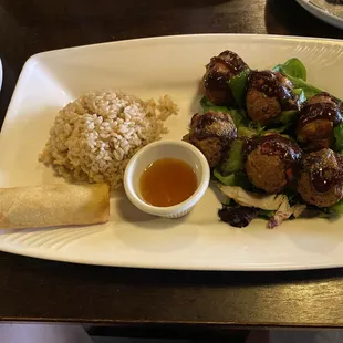 Seitan Skewers in Satay Sauce