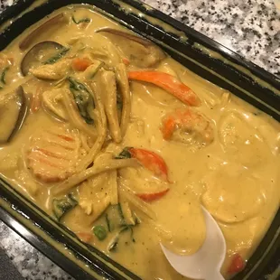 C3. Green Curry