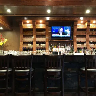 Full service bar.