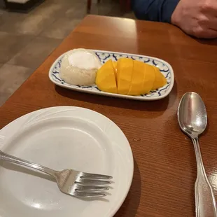 Mango sticky rice