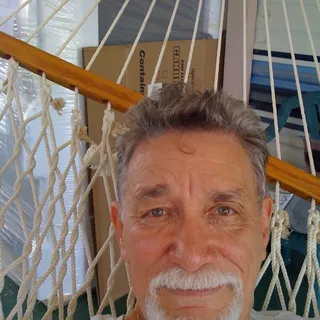 Eli R.