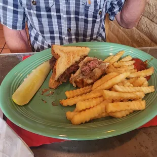 Patty melt on white