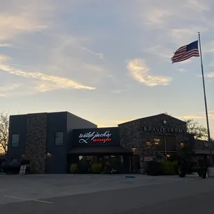 Wild Jack's Restaurant &amp; Bravo Farms Traver